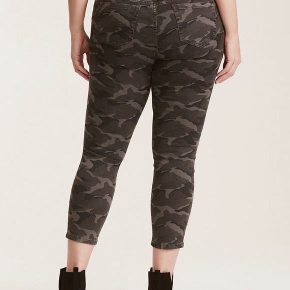 Torrid Camo Military Pants Stretchy Jeans Skinny - Picture 2 of 3